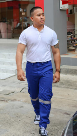 กางเกงช่างสีน้ำเงิน มี 6 กระเป๋า ติดแถบสะท้อนแสง 1 แถบ